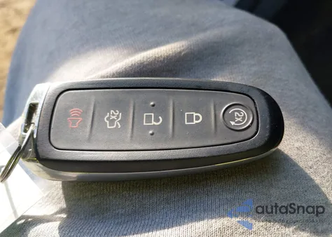 2014 Ford Focus Titanium из США, поврежденный, VIN 1FADP3J21EL367595